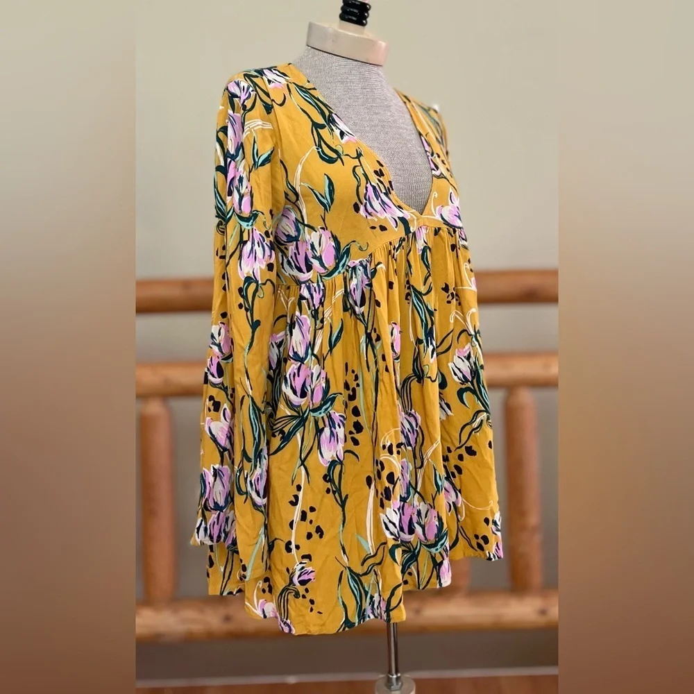 Bella Floral Tunic — Free People – Size XS